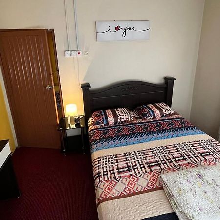 Addin Homestay Tanah Merah Tanah Merah  Exterior photo